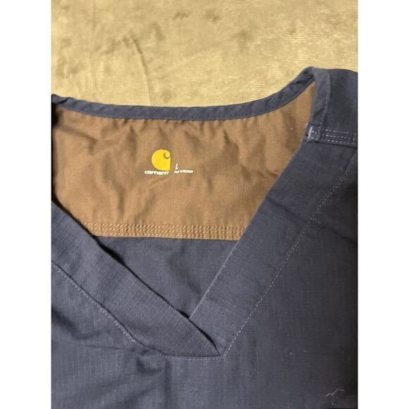 Carhartt Scrub Top Mens Large Blue Short Sleeve‎ V Neck Medical Nurse Pockets - Picture 3 of 3